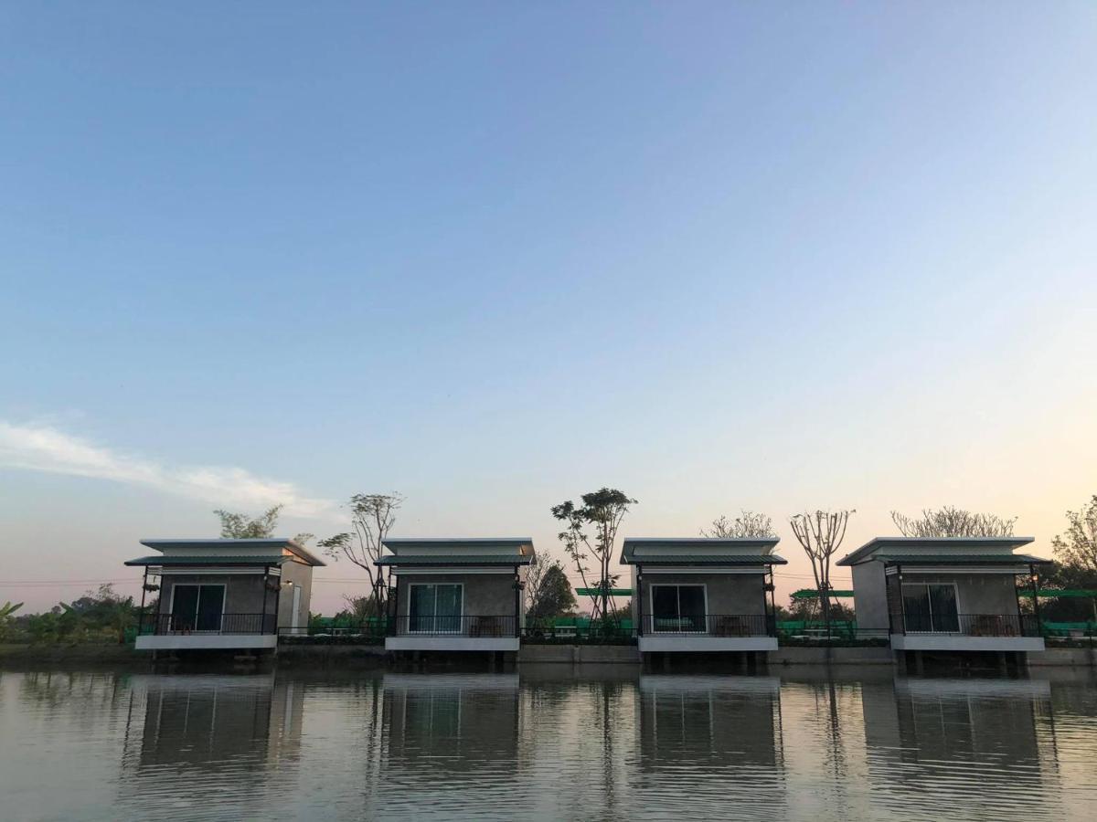 Eden House Resort 나콘나욕 외부 사진