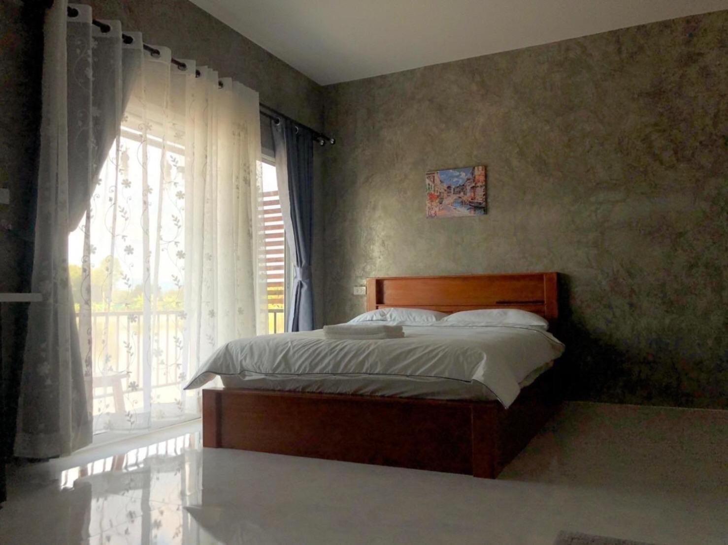 Eden House Resort 나콘나욕 외부 사진